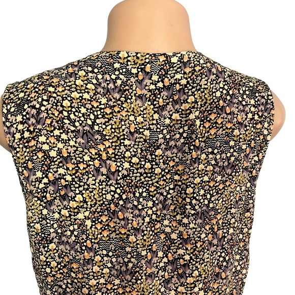 3/$30 🍂 Stockholm Atelier + Other Stories V Neck Abstract  Dress - Picture 8 of 10